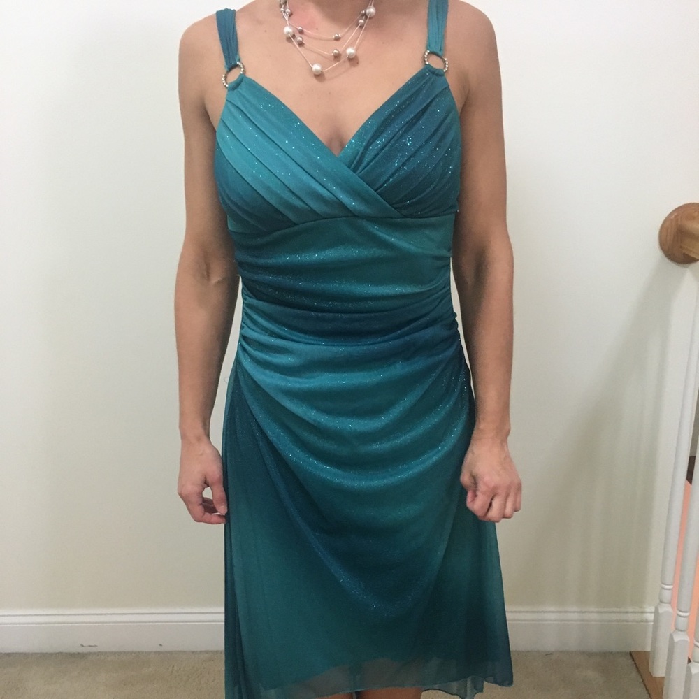 Green Studio 1940 dress. Size8.